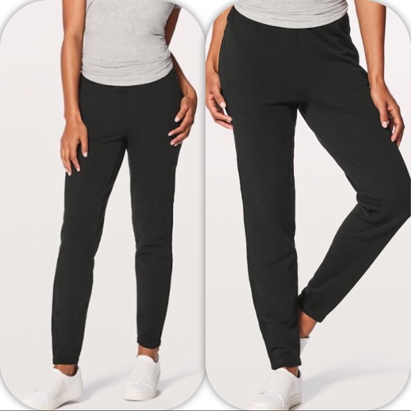 lululemon athletica Pants - NWT BLACK LULULEMON FREE TO ROAM JOGGER - - 4 6 8